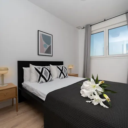 Xpce Urban 3 Skyline - Parking Free * Malaga